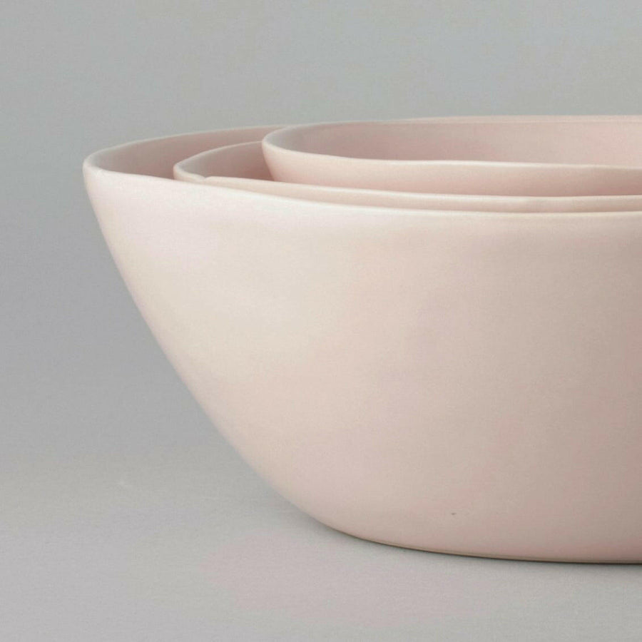 Elegant serving ceramics set showcasing fine craftsmanship and stylish tableware for sophisticated dining experiences.